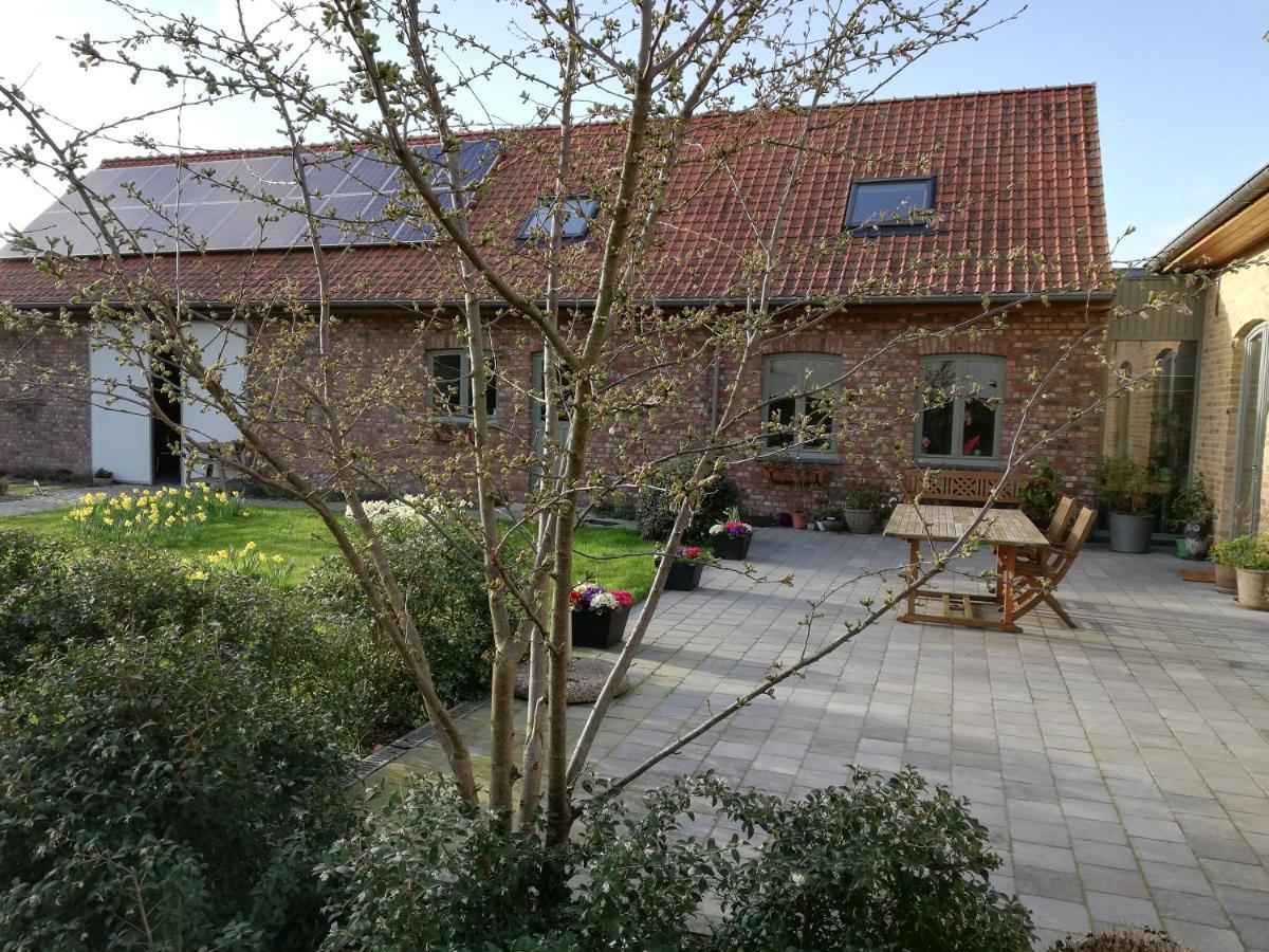 B&B Lora Langemark Екстериор снимка